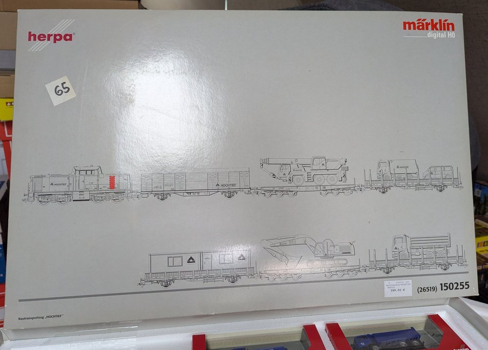 Märklin / Herpa Märklin digital H0 Bautransportzug 'HOCHTIEF' (26519 / 150255), Zugpackung, Foto 2