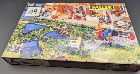 Faller Gartengrills und Gartenteiche (359)